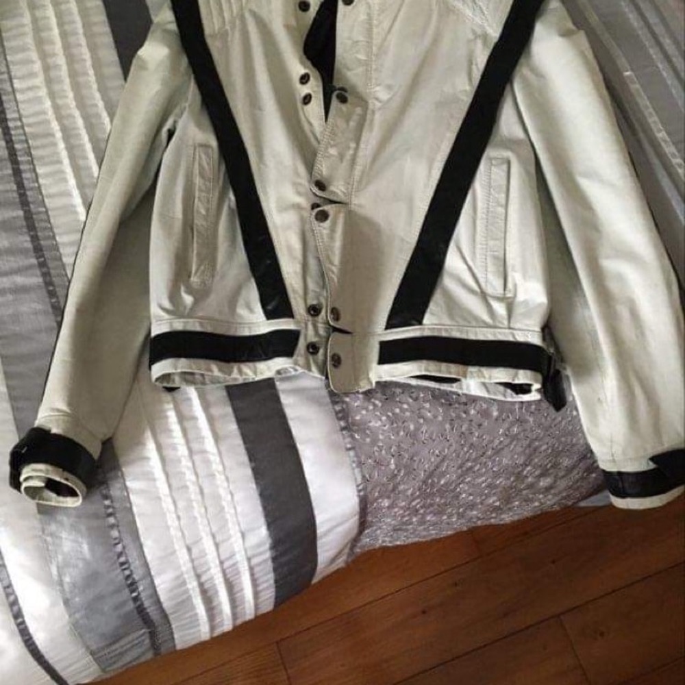 1980 original MJ thriller leather jacket.